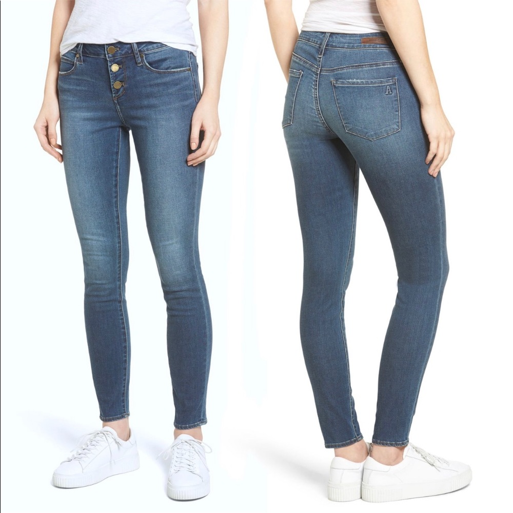 Articles of Society Britney Skinny Jeans in Harper, BRAND NEW W/ TAGS